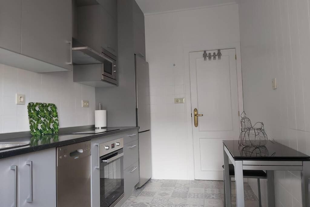 Campania Apartment Ourense Exterior photo